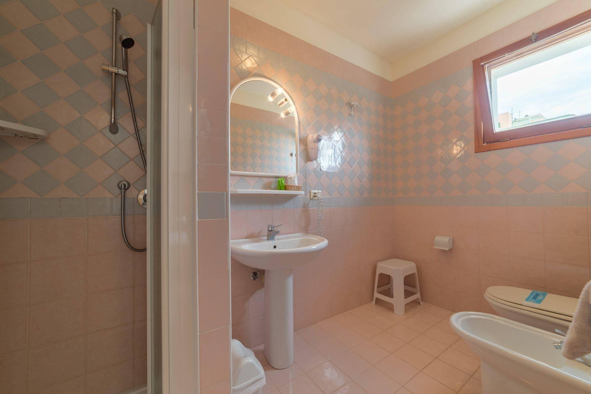 Hotel Airone (Adults Only) Μπιμπιόνε Εξωτερικό φωτογραφία